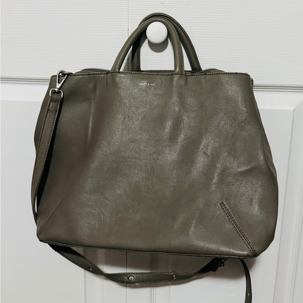 Matt & Nat Khaki Shoulder Bag